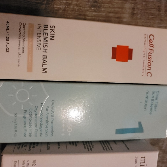 Bundle of 3 skincare products! Low price! - Picture 3 of 10